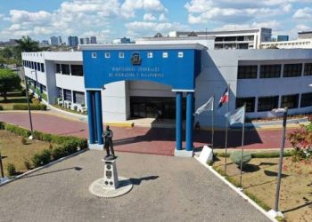DGM detecta 22 viajeros con alertas migratorias de Interpol y la Procuraduría en la última semana