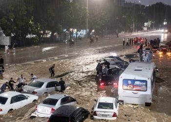 Fuertes lluvias en Venezuela causan estragos en varias partes de Caracas