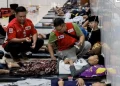 Medio millar de niños hospitalizados en Indonesia tras ingerir comida escolar gratuita