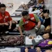 Medio millar de niños hospitalizados en Indonesia tras ingerir comida escolar gratuita