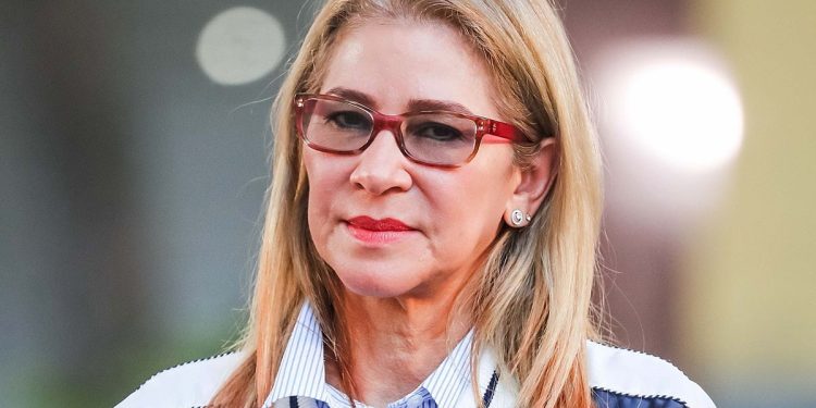 Esposa de Maduro pide arresto domiciliario por problemas cardíacos mientras espera juicio en EEUU