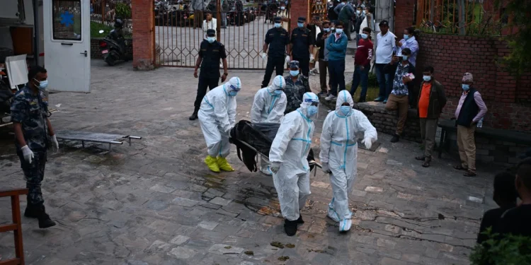 Nepal solicita muestras de ADN a familiares para identificar víctimas de las inundaciones