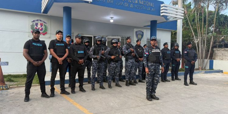 En últimas 72 horas PN detiene 33 personas, ejecuta 13 órdenes de arresto y recupera cuatro vehículos y motocicletas en SDN