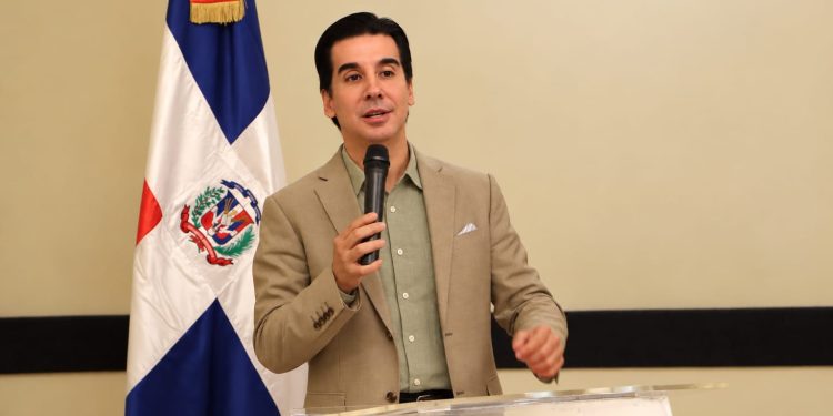 Manuel Meccariello alerta sobre drogas camufladas en stickers, golosinas y vapeadores que amenazan a niños y jóvenes en las escuelas