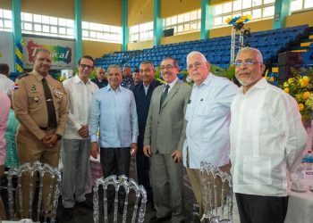 UASD reafirma compromiso con el deporte y la cultura durante acto por el 63 aniversario del Club Mauricio