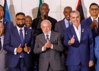 Luis Abinader se consolida en quinto lugar entre dieciocho presidentes mejor valorados de Latinoamérica.