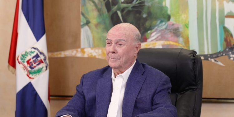 Hipólito Mejía destaca alianza económica entre Puerto Rico y la República Dominicana