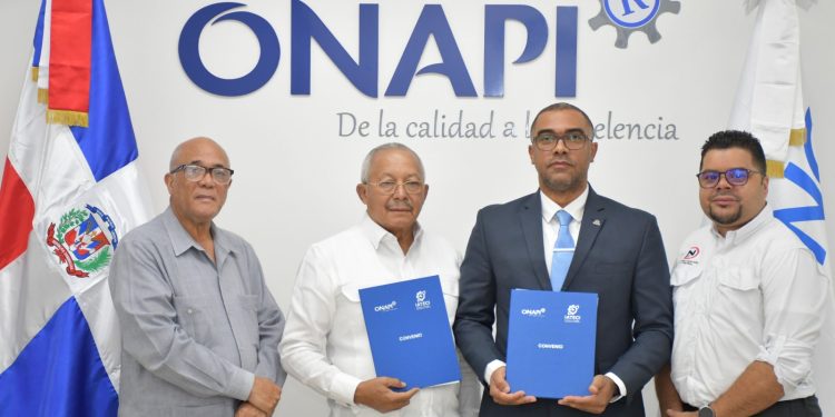 ONAPI Y IATECI firman acuerdo de colaboración para contribuir a la innovación
