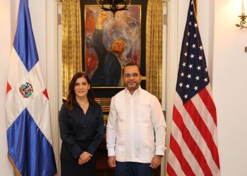 Rector del ITLA participa en encuentro con líderes de tecnología e innovación convocado por la Embajada de EE. UU.