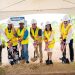Ministro Jean Luis Rodríguez da primer palazo para la construcción del Residencial Las Acacias III en SDE