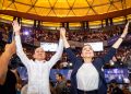 Carolina presenta a Ricardo de los Santos como su jefe de campaña