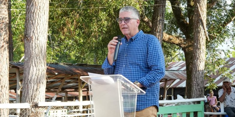 Eric Rivero propone alianza entre turismo y agricultura para impulsar la producción agropecuaria