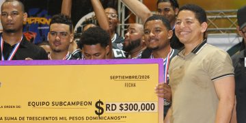 Peravia concluye con éxito su primer Torneo de Baloncesto Superior; Juan Roberto Smith se corona campeón