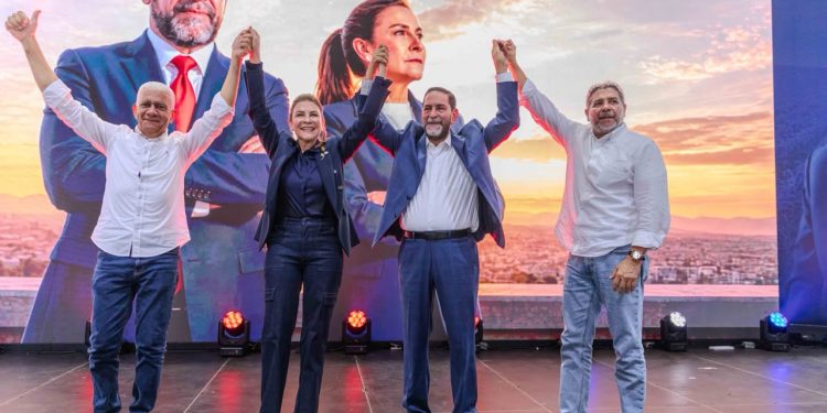 Carolina suma el peso político y estructura de Eligio Jáquez a su proyecto presidencial