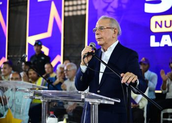 Danilo Medina en Higuey: “El 80% de la población dice que el país va por el camino equivocado”; acusa al Gobierno de fallarle al pueblo