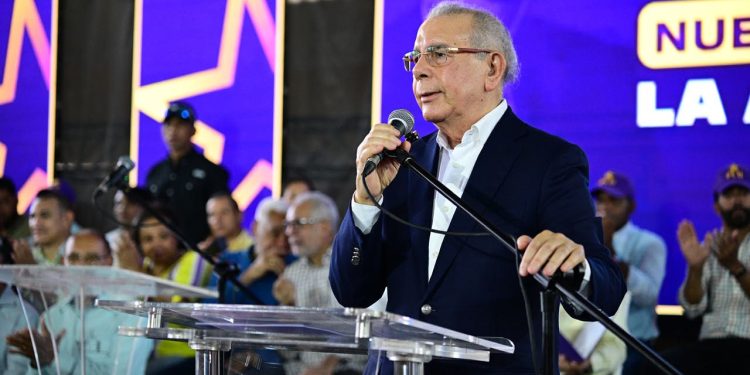 Danilo Medina en Higuey: “El 80% de la población dice que el país va por el camino equivocado”; acusa al Gobierno de fallarle al pueblo