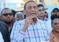 Fiquito Vásquez rechaza eliminación del voto en el exterior y defiende esta conquista de Peña Gómez