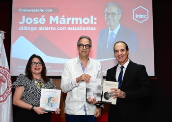 José Mármol llama desde INTEC a recuperar la lectura profunda frente a la inmediatez digital