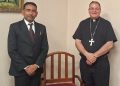 Nelson Gutiérrez gira visita a Monseñor José Amable Durán Tineo
