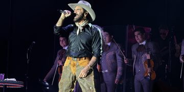 Bahia Principe Bávaro Resort celebra una noche de música y entretenimiento con Alejandro Fernández