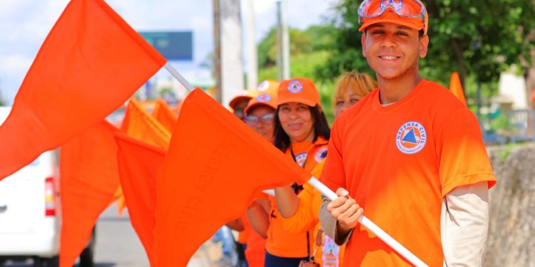 Defensa Civil inicia censo nacional para conocer perfil y necesidades de sus voluntarios