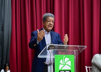 Leonel afirma en FP aún no ha llegado el tiempo de escoger candidato presidencial