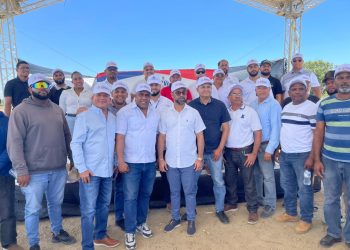 FEDA y CTC impulsan capacitación en tecnología de drones para productores agropecuarios de Montecristi
