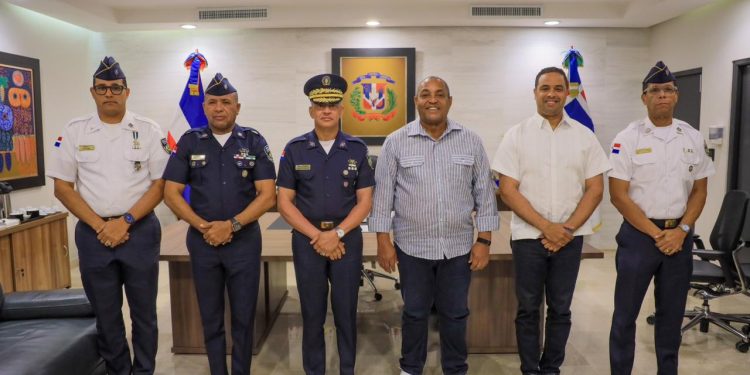 Policía Nacional y Desarrollo Provincial coordinan inicio de construcción de 34 nuevas estaciones policiales