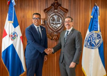 UASD y senador de Bahoruco coordinan acciones para fortalecer desarrollo de la región Sur