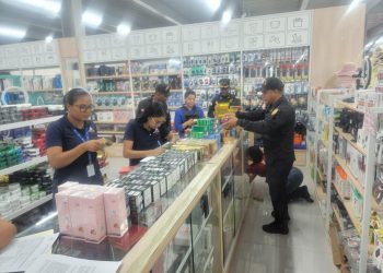 MICM y CECCOM continúan intervenciones en comercios chinos de Santiago