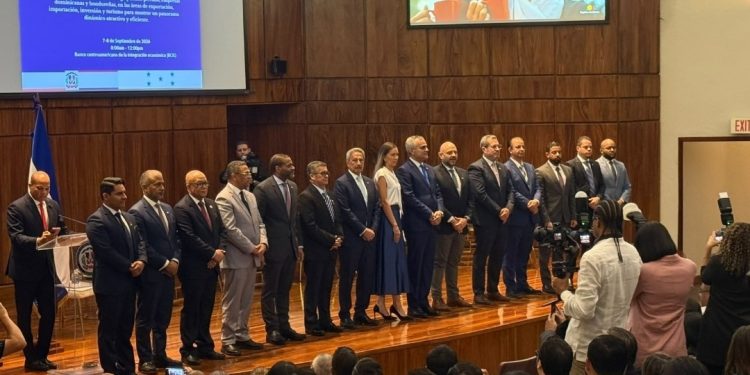República Dominicana y Honduras fortalecen comercio, inversión y turismo en IV Foro Empresarial en Tegucigalpa