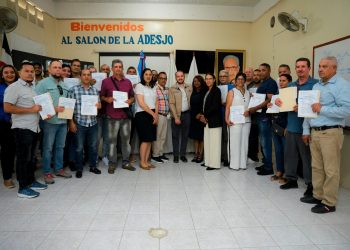 TNR bonifica a 22 productores para sistemas de riego y energía solar