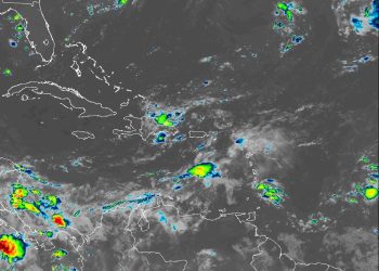Indomet: Vaguada favorecerá aguaceros, tronadas y ráfagas de viento en varias regiones del país