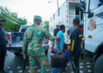 En Santiago, la Dirección General de Migración detuvo a 430 haitianos indocumentados durante operativos la última semana