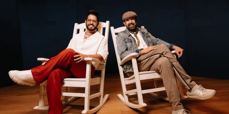 Juan Luis Guerra y Manny Cruz celebran el merengue con “Nieve en Verano”
