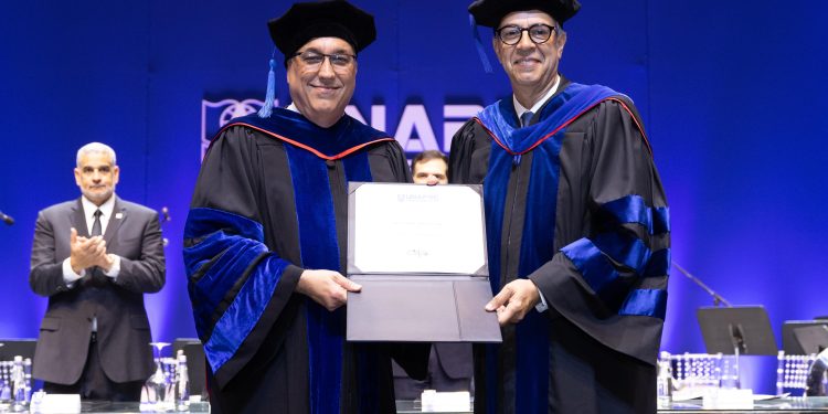 Unapec otorga Doctorado Honoris Causa al escritor y filósofo José Mármol