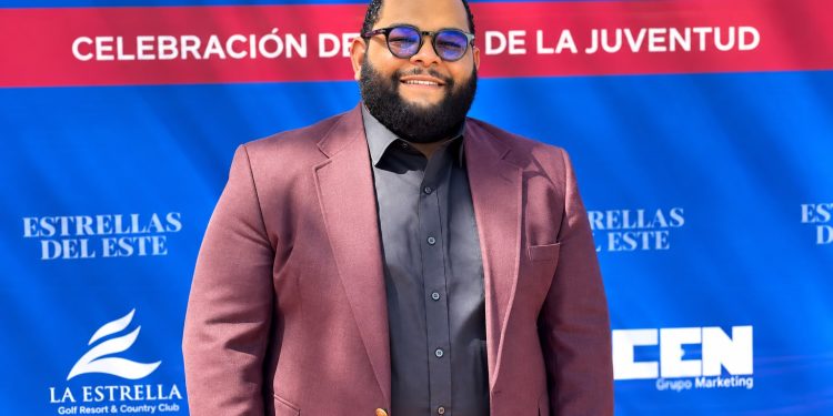 Premios La Flor 2026 nomina a Keven Rodríguez en la categoría Comentarista de Opinión