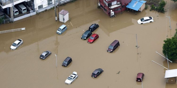 Japón eleva la alerta máxima de emergencia en Nagoya tras lluvias récord e inundaciones