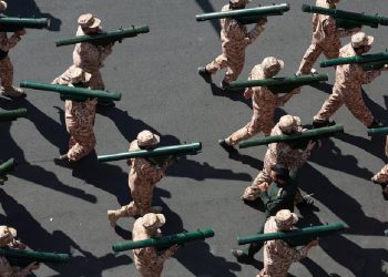 Irán advierte que responderá a nuevos ataques contra bases de EEUU