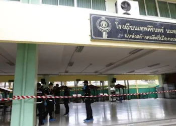 Un alumno irrumpe a tiros en una escuela del centro de Tailandia sin causar víctimas