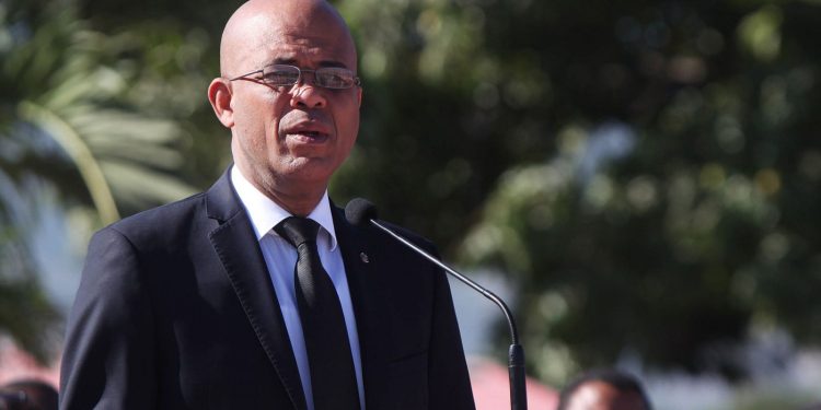 Martelly busca volver a la Presidencia de Haití pese a sanciones internacionales
