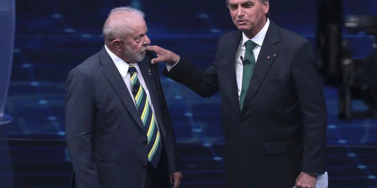Lula y Bolsonaro protagonizan encendido debate antes del balotaje