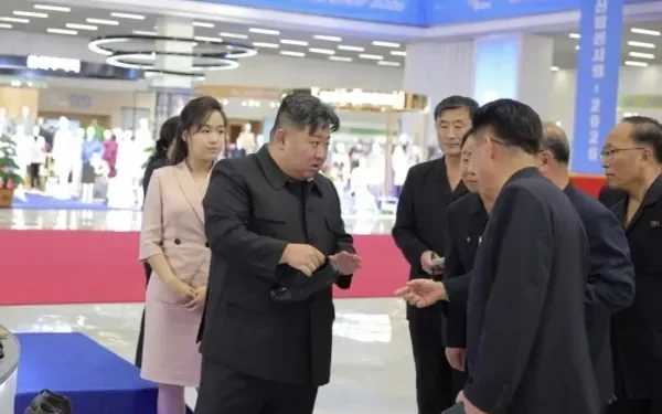 Desminten que Kim Jong-un esté en coma y haya sido trasladado de urgencia a China