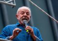 Lula pide anular la candidatura de Flávio Bolsonaro por la "manipulación algorítmica" de Meta y X