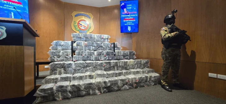 DNCD y Fuerzas Armadas incautan 555 paquetes de presunta cocaína en Baní