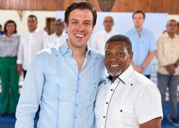 Hilario Félix participa en encuentro del PRM con su alta dirección en Monte Plata