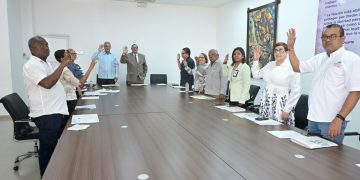 Ministerio de Trabajo anuncia aumento salarial de 25 % para operadores de máquinas pesadas del área agrícola