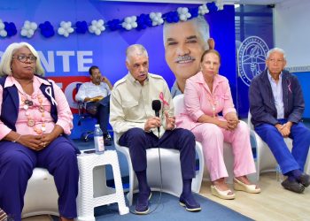 Miguel Vargas revela que mantiene reuniones y contactos para avanzar hacia una gran alianza opositora