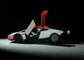 Elon Musk presenta auto "volador" de Tesla