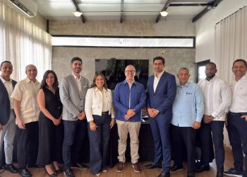 ASOFER reelige por primera vez a su Junta Directiva y refuerza su compromiso con la transición energética dominicana